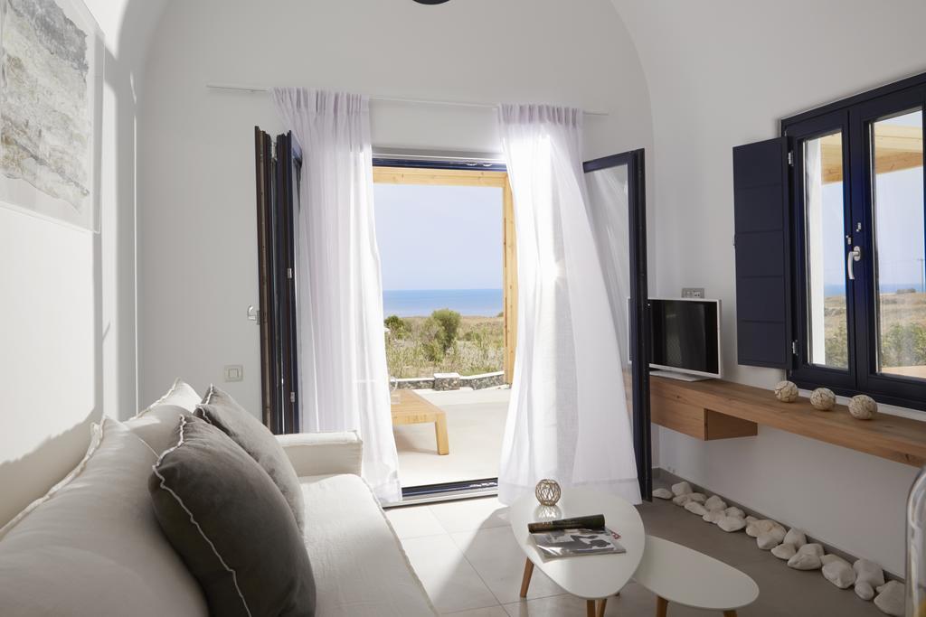 Villa Hideaway Fira (Santorini)