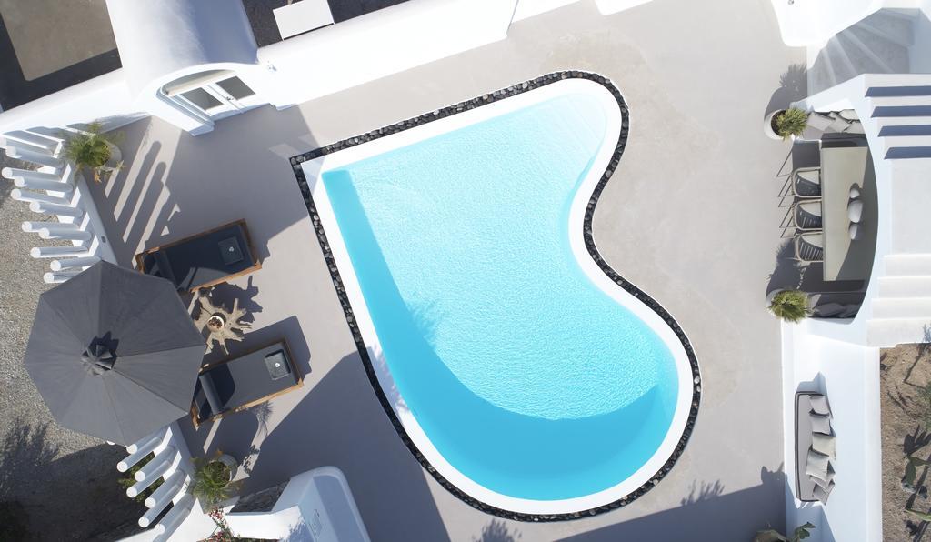 Villa Hideaway Fira (Santorini)